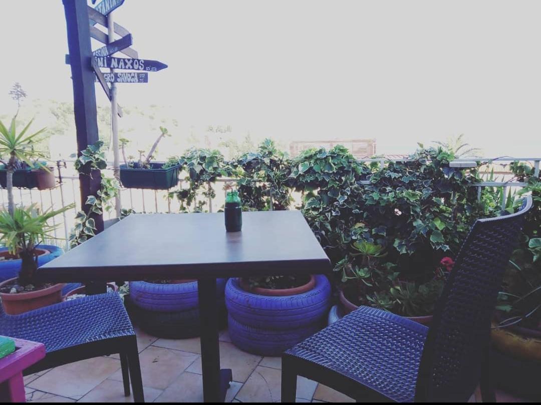 "Little Sicilian Home"-Room With A Private Bathroom & Kitchen -Fridge - And Shared A Beautiful Terrace On Hostel Taormina Center Esterno foto